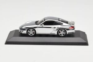 Porsche 911 997 Turbo Chrome Silver Minichamps 1:43 WAP02060816-R Метал