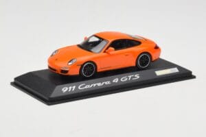 Porsche 911 997.2 Carrera 4 GTS Оранжев Minichamps 1:43 WAP0201140C Метал — снимка 2 от 4