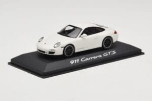 Porsche 911 997.2 Carrera GTS Бял Minichamps 1:43 WAP0200200B Метал — снимка 2 от 4