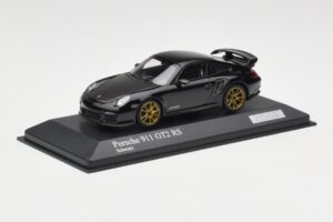 Porsche 911 997.2 GT2 RS Черен със Златни Джанти Minichamps 1:43 400069402 Метал — снимка 2 от 4