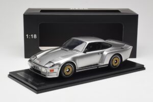 Porsche 911 930 Almeras Biturbo 3.3 Сребрист Kess 1:18 KE18005B Смола — снимка 6 от 6