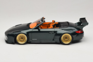 Porsche 911 992 Cabriolet Old & New Tokyo Auto Salon GT Spirit 1:18 GT548 Смола — снимка 3 от 6