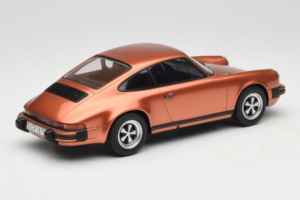Porsche 911 G-Series Carrera 2.7 Ръждиво Оранжев GT Spirit 1:18 GT011CS Смола — снимка 2 от 6