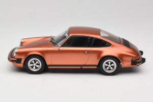 Porsche 911 G-Series Carrera 2.7 Ръждиво Оранжев GT Spirit 1:18 GT011CS Смола — снимка 3 от 6