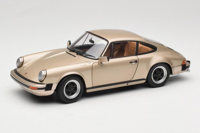Porsche 911 Carrera 3.2 Бронзов Solido 1:18 S1802602 Метал