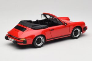 Porsche 911 SC Кабриолет Червен Minichamps 1:18 100063030 Метал — снимка 3 от 8