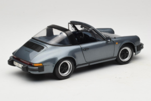 Porsche 911 SC Сребърен Minichamps 1:18 100063060 Метал — снимка 3 от 8