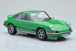 Porsche 911 Carrera RS 2.7 Зелен Norev 1:18 187680 Метал — снимка 4 от 6