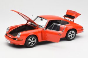 Porsche 911 Carrera RS 2.7 Оранжев AUTOart 1:18 78057 Метал — снимка 2 от 8