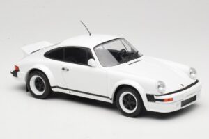 Porsche 911 SC GT Race Version IXO 1:18 18CMC007 Метал — снимка 4 от 6