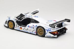 Porsche 911 GT1 #25 Porsche AG U. Alzen / J. Muller / B. Wollek 24 Hours of Le Mans 1998 Maisto 1:18 56052 Метал — снимка 5 от 8