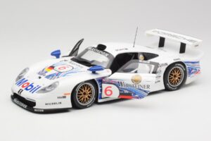 Porsche 911 GT1 #6 T. Boutsen / H-J. Stuck 1997 UT Models 1:18 39720 Метал — снимка 2 от 8