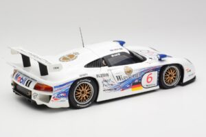 Porsche 911 GT1 #6 T. Boutsen / H-J. Stuck 1997 UT Models 1:18 39720 Метал — снимка 3 от 8