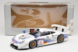 Porsche 911 GT1 #6 T. Boutsen / H-J. Stuck 1997 UT Models 1:18 39720 Метал — снимка 8 от 8