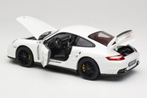 Porsche 911 GT2 997.1 Бял Norev 1:18 187572 Метал — снимка 5 от 8