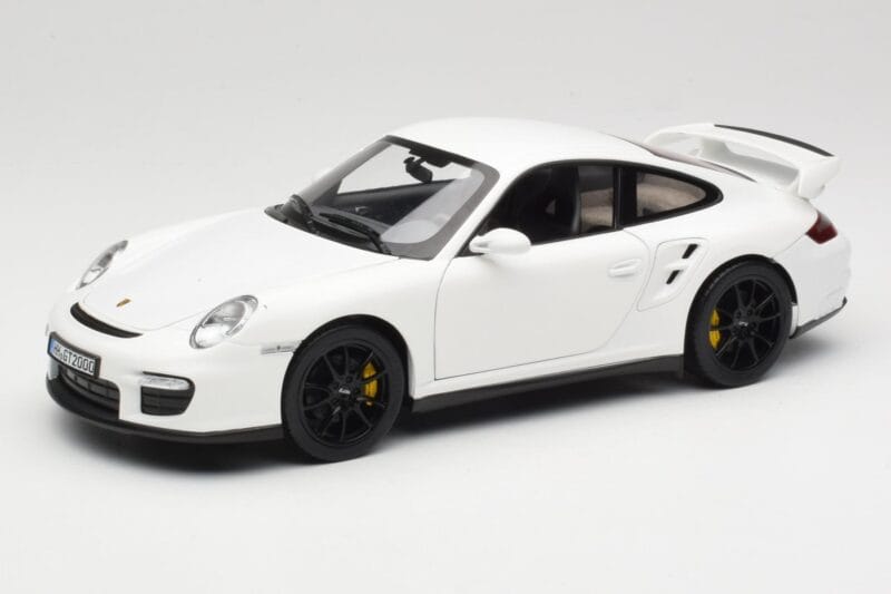 Porsche 911 GT2 997.1 Бял Norev 1:18 187572 Метал
