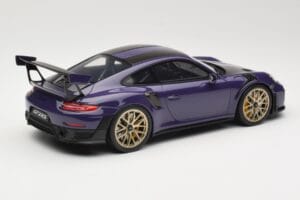 Porsche 911 GT2 RS 991.2 Ultraviolet GT Spirit 1:18 GT926 Смола — снимка 2 от 6