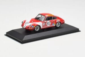 Porsche 911 S #82 Team Kremer Racing 1000km ADAC Neuhaus Class Winner 1971 Minichamps 1:43 400716882 Метал — снимка 2 от 4
