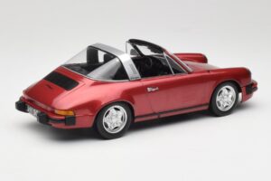 Porsche 911 SC G-Series Targa Guards Red Metallic KK-Scale 1:18 KKDC180921 Метал — снимка 2 от 6