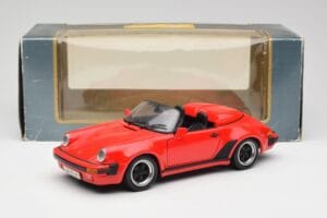 Porsche 911 964 Speedster Червен Maisto 1:18 3000473 Метал — снимка 8 от 8