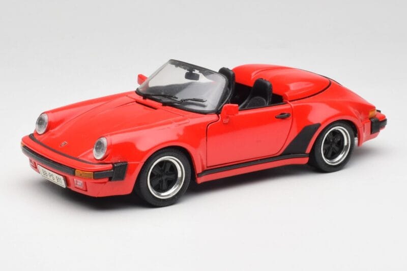 Porsche 911 964 Speedster Червен Maisto 1:18 3000473 Метал
