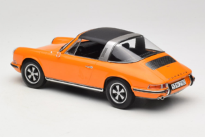 Porsche 911 T Targa Оранжев Norev 1:18 187220 Метал — снимка 5 от 8