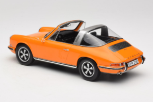 Porsche 911 T Targa Оранжев Norev 1:18 187220 Метал — снимка 7 от 8