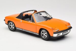 Porsche 914/6 Оранжев Revell 1:18 08864 Метал — снимка 6 от 8