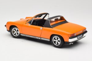 Porsche 914/6 Оранжев Revell 1:18 08864 Метал — снимка 7 от 8
