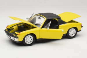 Porsche 914 Жълт Revell 1:18 8976 Метал — снимка 2 от 8