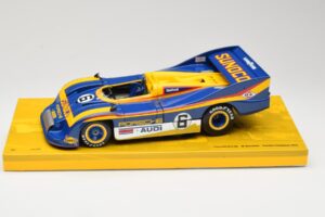 Porsche 917/30 #6 Penske Racing M. Donohue Can-Am Champion 1973 Minichamps 1:18 186736006 Метал