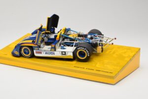 Porsche 917/30 #6 Penske Racing M. Donohue Can-Am Champion 1973 Minichamps 1:18 186736006 Метал — снимка 5 от 8