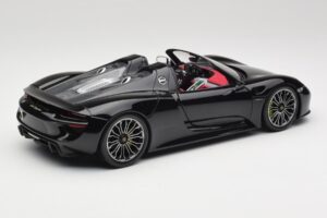 Porsche 918 Spyder Базалт Черно Металик Minichamps 1:18 110062431 Метал — снимка 3 от 8