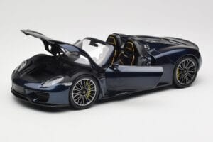 Porsche 918 Spyder Синьо Metallic Minichamps 1:18 113062434 Метал — снимка 2 от 8