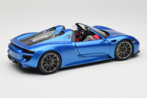 Porsche 918 Spyder Blue Metallic Minichamps 1:18 110062432 Метал — снимка 3 от 8