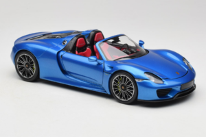 Porsche 918 Spyder Blue Metallic Minichamps 1:18 110062432 Метал — снимка 6 от 8