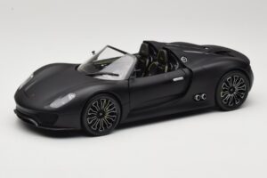 Porsche 918 Spyder Matte Black Minichamps 1:18 110060031 Метал