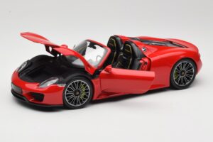 Porsche 918 Spyder Червен Minichamps 1:18 110062435 Метал — снимка 2 от 8