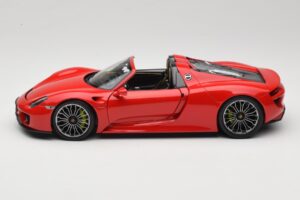 Porsche 918 Spyder Червен Minichamps 1:18 110062435 Метал — снимка 4 от 8