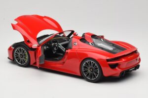 Porsche 918 Spyder Червен Minichamps 1:18 110062435 Метал — снимка 5 от 8