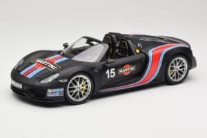 Porsche 918 Spyder Weissach Package Matt Black With Martini Stripes Minichamps 1:18 110062445 Метал