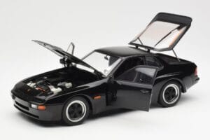 Porsche 924 Carrera GT Черен AUTOart 1:18 78001 Метал — снимка 2 от 8