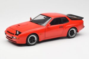 Porsche 924 Carrera GT Guards Червен AUTOart 1:18 78003 Метал