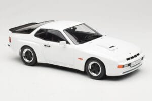 Porsche 924 Carrera GT Бял MCG 1:18 MCG18197 Метал — снимка 4 от 6