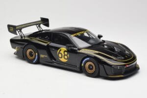 Porsche 935/19 Черен със Златни Ивици Minichamps 1:18 155067568 Метал — снимка 4 от 6