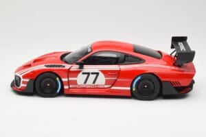 Porsche 935/19 Червен с Бели Ивици Minichamps 1:18 155067577 Метал — снимка 3 от 6