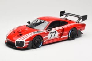 Porsche 935/19 Червен с Бели Ивици Minichamps 1:18 155067577 Метал