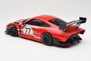 Porsche 935/19 Червен с Бели Ивици Minichamps 1:18 155067577 Метал — снимка 5 от 6