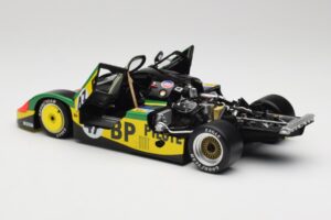 Porsche 956L BP #47 P. Henn / C. Ballot-Lena 24 Hours of Le Mans 1983 Minichamps 1:18 180836947 Метал — снимка 5 от 8