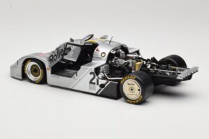 Porsche 956L #21 Rollei A. de Cadenet / C. Ballot-Lena 24 Hours of Le Mans 1984 Minichamps 1:18 183846921 Метал — снимка 5 от 8